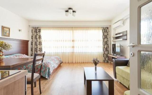 Vu-Dent Apartments