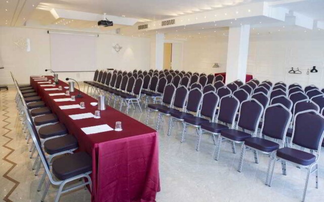 Catania International Airport Hotel