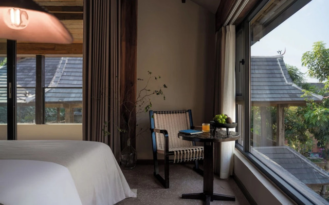 Xishuangbanna Jinghong Hidden in Nature