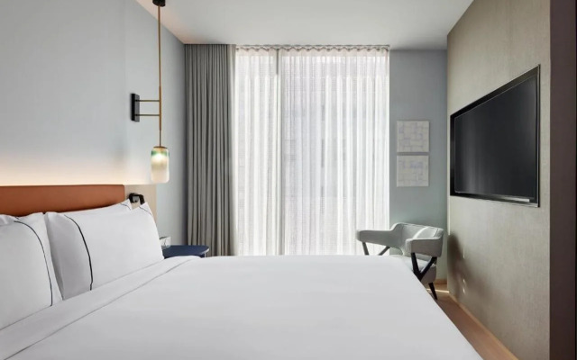 Lanson Place Parliament Gardens