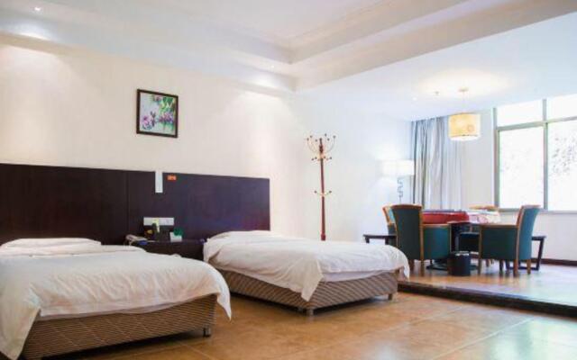 Meihong Hoilday Hotel