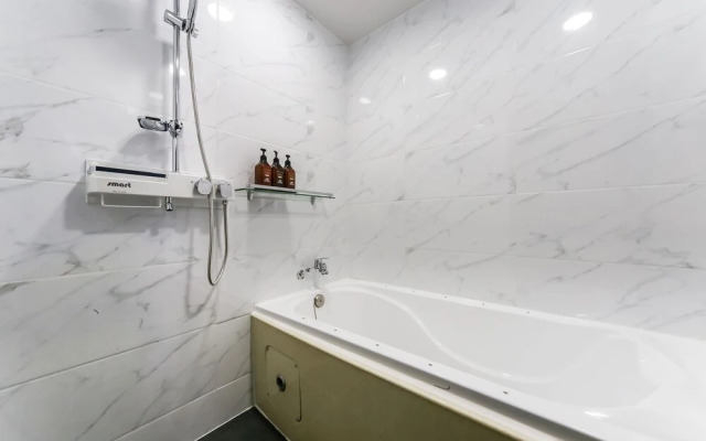 Changwon Sangnamdong Hotel JM