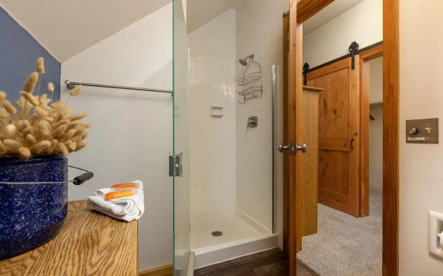 2130 Pines Condo