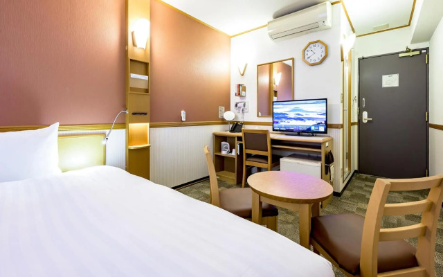 Toyoko Inn Soka Station Nishi