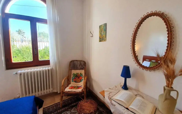 Villa immersa nel verde, spiaggia a 200m