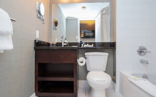 Sandman Hotel Vancouver Airport