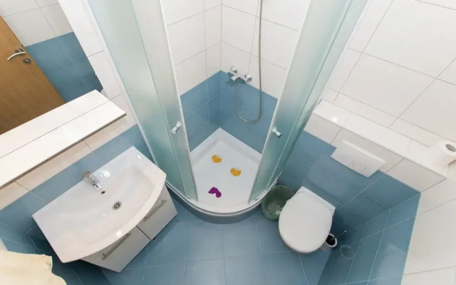 Anka - Amazing Location - SA9