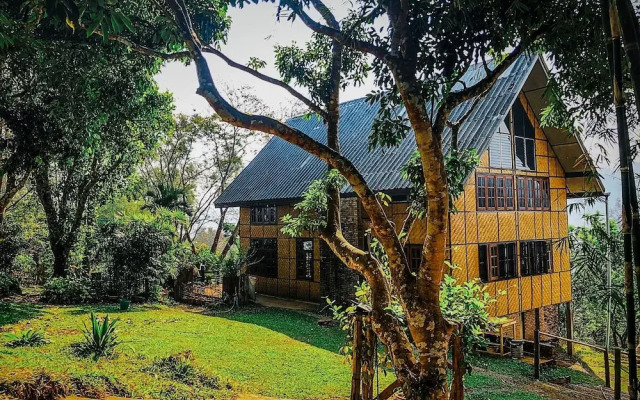 HugHome Valley Chiang Dao Hostel