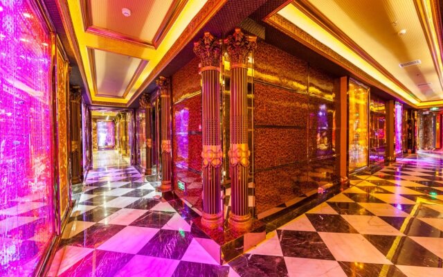Hongkong International Hot Spring Hotel