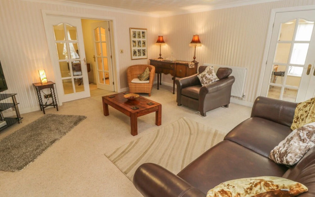The Garden Apartment