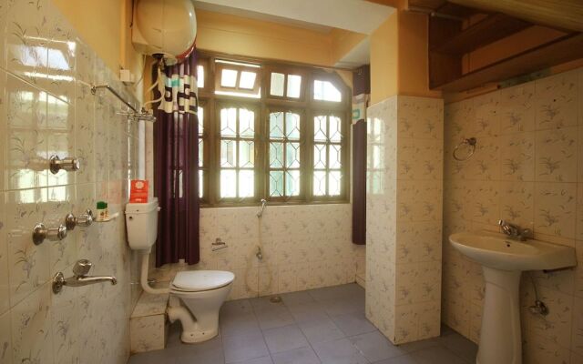 OYO 8719 Hotel Deep Residency