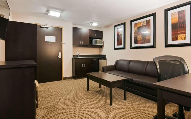 Best Western Bonnyville Inn & Suites