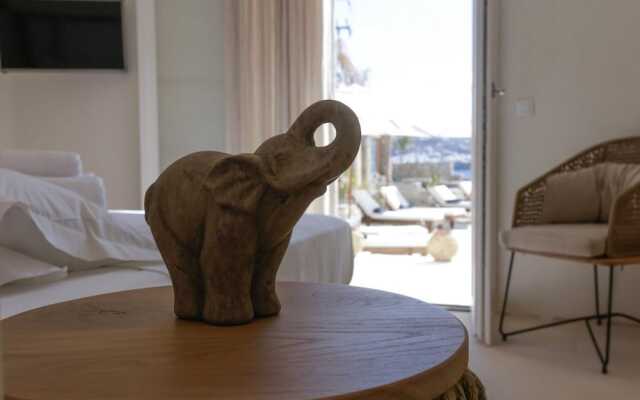 Luxury Key Mykonos 8 Bed Villa Anisia Kanalia