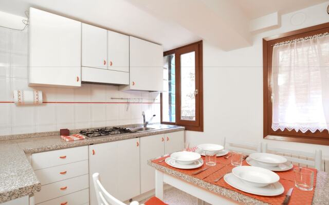 Casa Bello