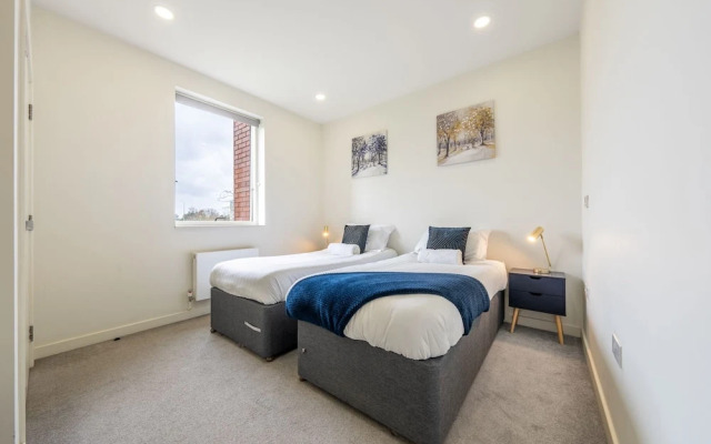 Luxury 1 Bedroom Serviced Apartment in the Heart of Stevenage - фото 5
