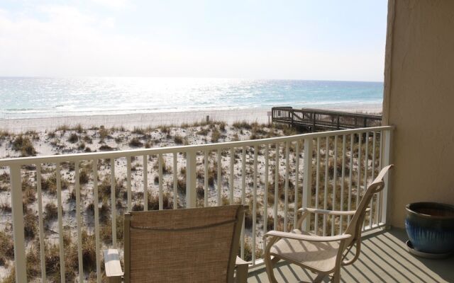 Starboard Village by Surfside VR