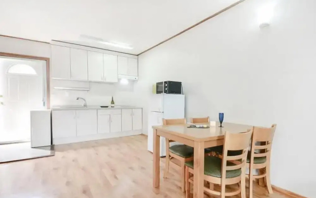 Yangyang Water Sol Valley Pension