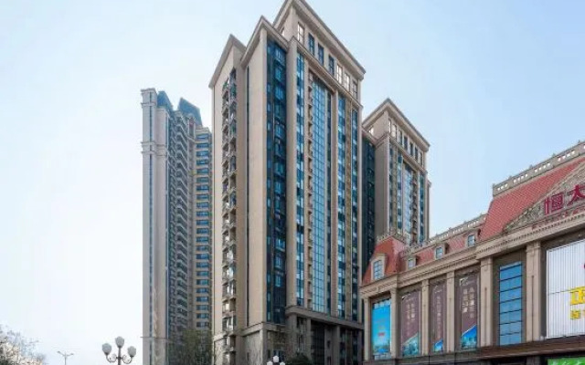 Yueyang Jingcheng Hotel (East Railway Station Branch)
