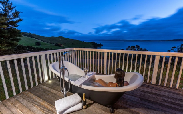 Woodside Bay Cottage