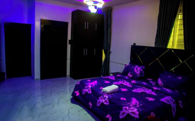 RichVilla Apartments & Hotels