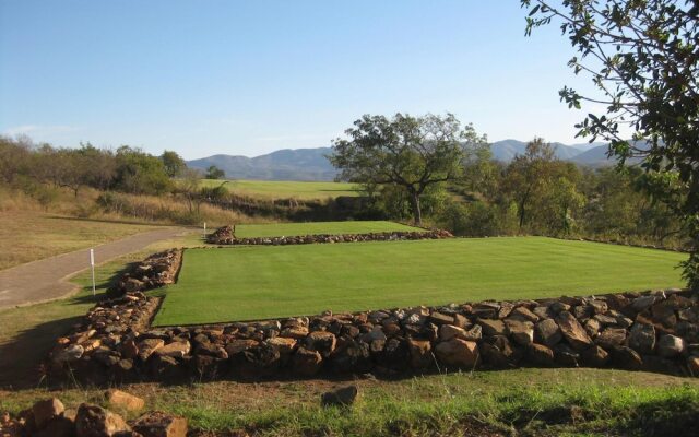 Nkonyeni Lodge & Golf Estate