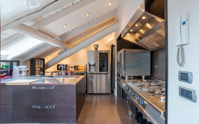 Como Center Loft Apartment