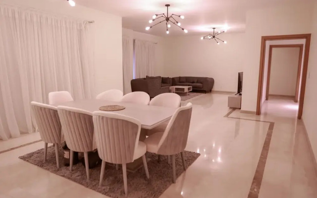 4 BDR Apt. - Boulevard Mivida