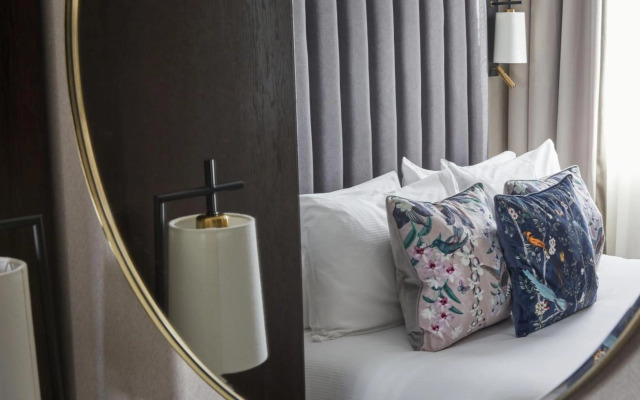 The Selwyn Hotel