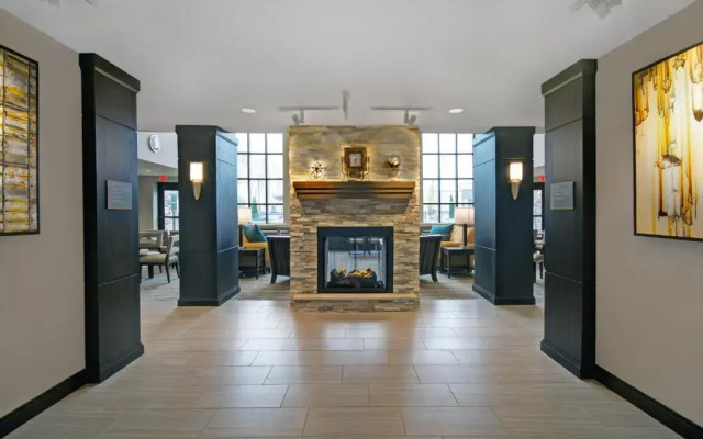 Staybridge Suites Sterling Heights - Detroit by IHG