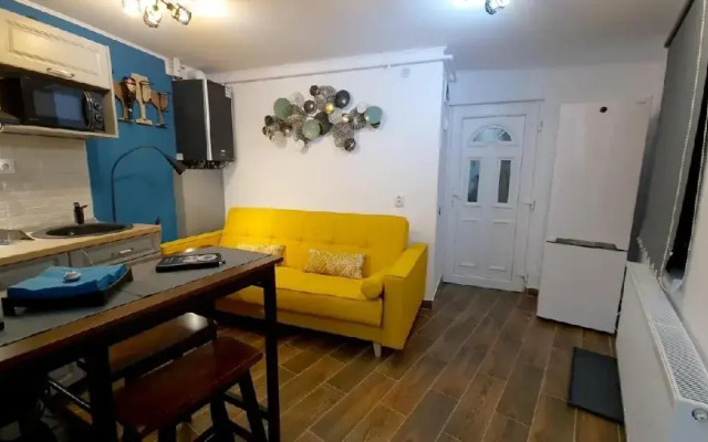 . Magnolia Central Apartment