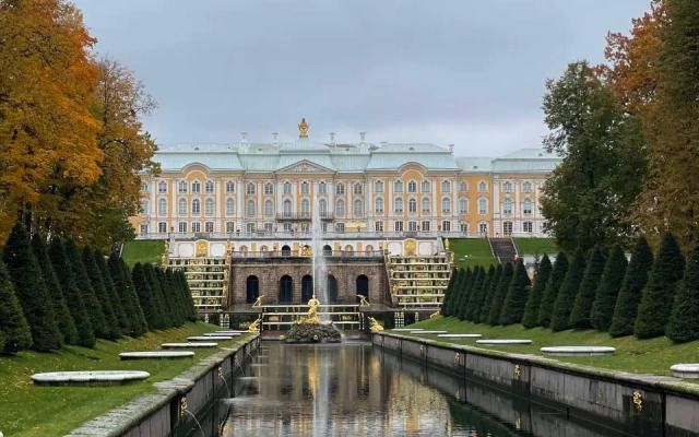 Peterhof townhouse