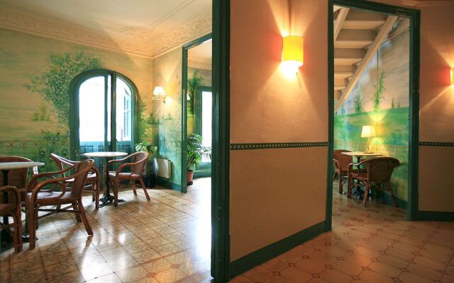 Hostal Medea