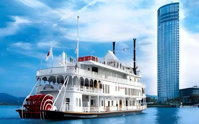 Lake Biwa Otsu Prince Hotel