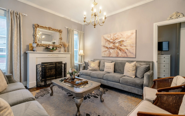 The Kingsville House