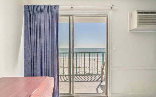 Summerwind Oceanfront Hotel