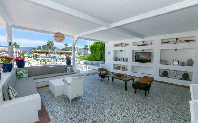 Casa Blanca Beach  - Adults Only