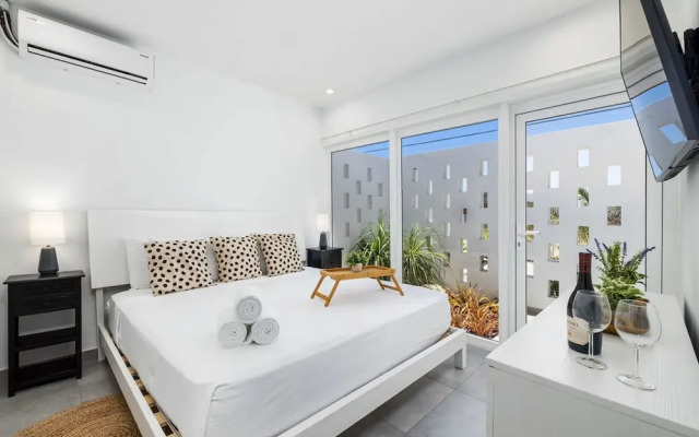 Newly Built Private Pool 3BR Parking Wi-fi