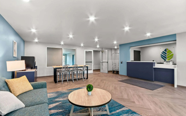 Woodspring Suites Gilbert - Mesa Gateway Airport