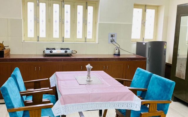 JAWAHAR VILLA - 2BHK - City Centre