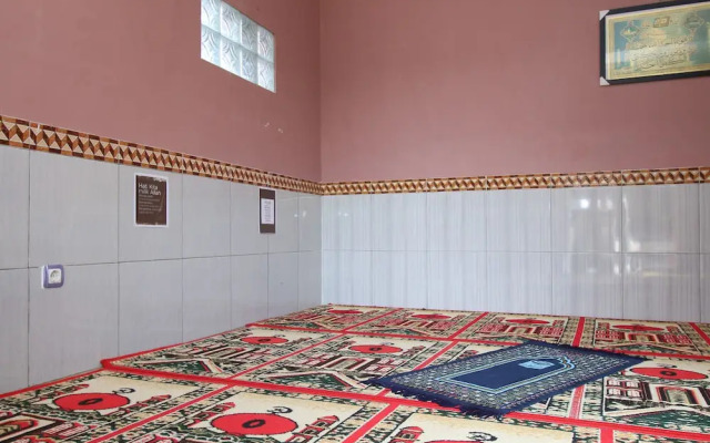 Airy Bandara Tjilik Riwut Nyai Undang 4 Palangkaraya