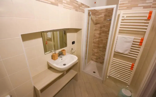 Bel Sorriso Varese - Dormire Felice Rooms & Apartments