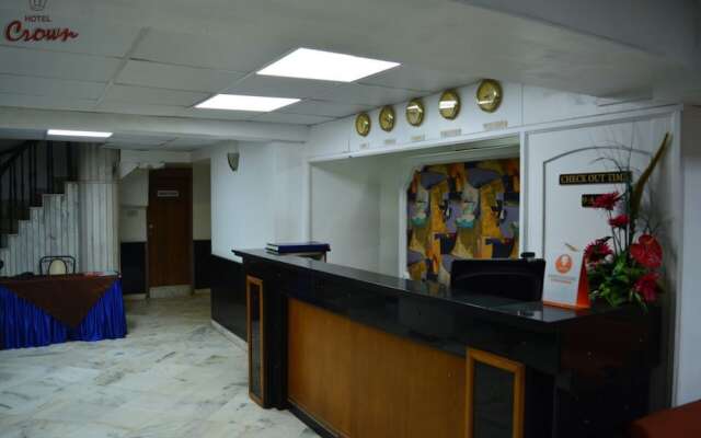 Hotel Crown