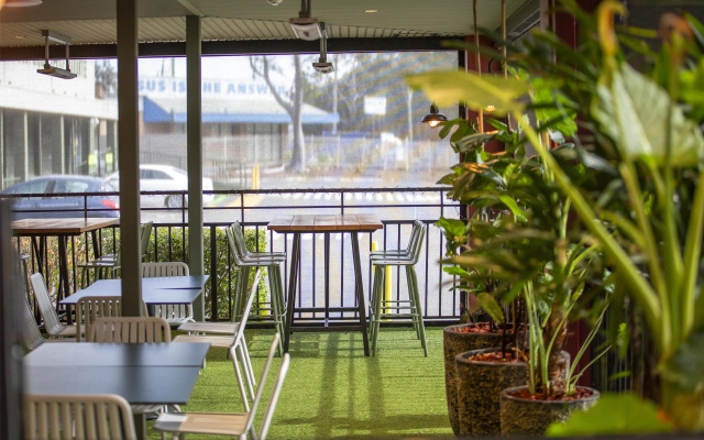 Nightcap at Colyton Hotel