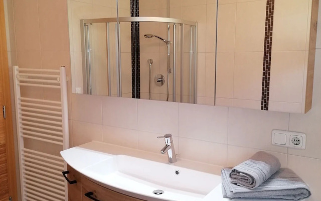 Holiday on an Organic Farm in Hart im Zillertal