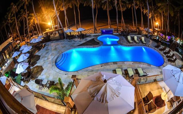 Genus Beach Hotel