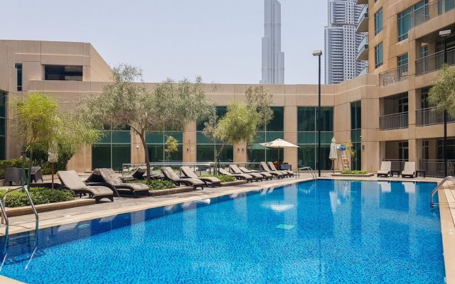 Burj Khalifa Vw  Prvt Pool in Dubai