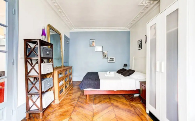 1 Bedroom Apartment in 11th Arrondissement Paris