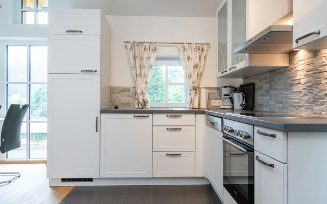 Cozy Chalet in Saalbach-hinterglemm near Ski Area