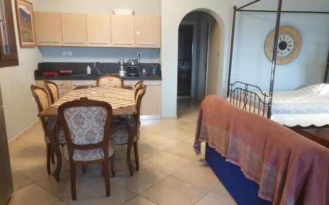 Apartment in Anakasia overlooking Volos