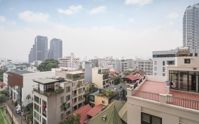 Troy House - D'Leroi Soleil - 59 Xuan Dieu